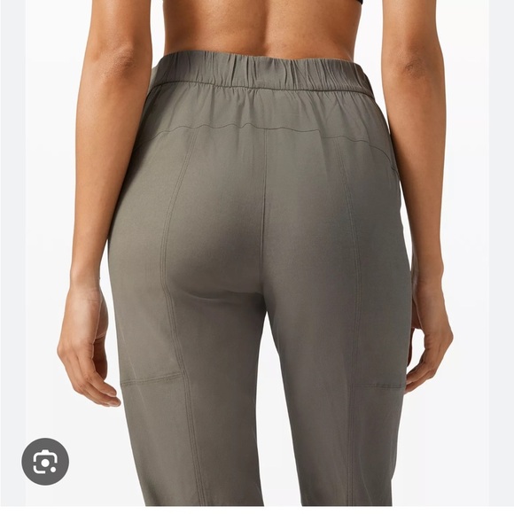 Lululemon dynamic days pants - Picture 5 of 6